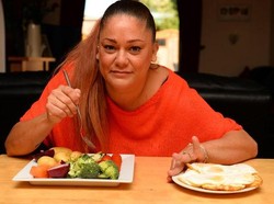 Kisah Katey, Selama 30 Tahun Lebih Cuma Bisa Makan Telur dan Keripik