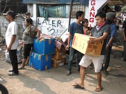 Gang Laler Kemayoran Digusur, Petugas Imbau Warga Tak Melawan