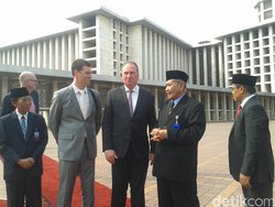 Berkunjung, Menteri Pertanian Australia Terkesan dengan Masjid Istiqlal