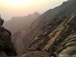Menengok Alhada, Daerah Pegunungan yang Sejuk di Arab Saudi