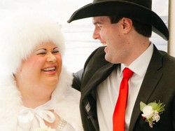 Pasangan Ini Gelar Pernikahan dengan Tema Autisme