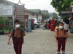 Cuaca Cerah, Warga Pekanbaru Kembali Lihat Matahari Setelah 2 Bulan
