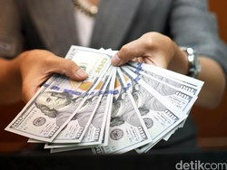 Dolar Tembus Rp 13.600 Lagi