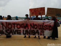 Bolehkah Ganti Toga Wisuda Jadi Peci? Menristek Dikti: Silakan