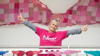 Foto-foto Pameran Bra untuk Galang Dana Penelitian Kanker Payudara