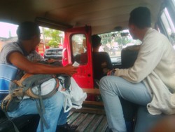 Menjajal Angkot 05 yang Disebut Brengsek Oleh Ridwan Kamil