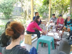 Sosialisasikan Pilkada, KPUD Sleman Datangi Kelompok Waria