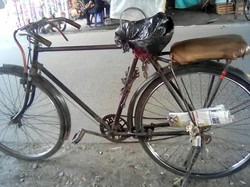 Cerita Ojek Onthel di Priok yang Tetap Eksis di Tengah Gempuran Ojek Motor