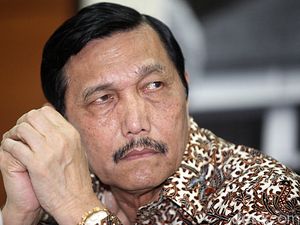 Luhut: Yang Ngomong Jangan Vaksin, Tanggung Jawab Kalau Ada yang Meninggal! Luhut: Yang Ngomong Jangan Vaksin, Tanggung Jawab Kalau Ada yang Meninggal!