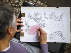 Cat Akrilik Dipakai dalam Teknik Pewarnaan Apa? Ini Jawabannya