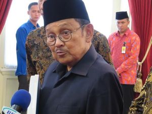 Mantan Presiden BJ Habibie Dirawat di Rumah Sakit