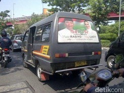 Stiker Penantang Masih Nempel di Angkot, Tim Risma: Dimana Panwaslu?