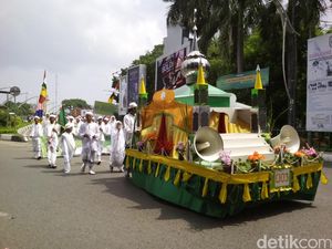 Tradisi 1 Muharram yang Unik dari Berbagai Daerah di Indonesia Tradisi 1 Muharram yang Unik dari Berbagai Daerah di Indonesia