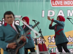 Jreng...Kala Rhoma Irama Berdendang Orasikan Visi Partai Idaman