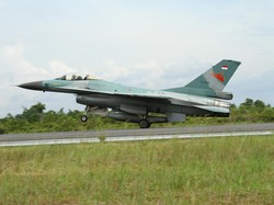 Pesawat Tempur Berseliweran di Langit Jakarta, Ada Apa?