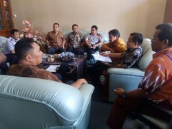 Unesa Tutup Jalan Depan Gerbang Selama 3 Hari, Mulai Besok