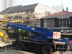 Rumah Tertimpa Crane, Anak Pensiunan Jenderal Polisi Selamat
