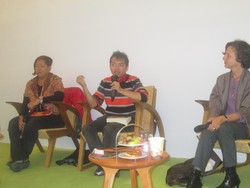 Orang Indonesia Juga Bisa Jalan-jalan Keliling Dunia, Kok!