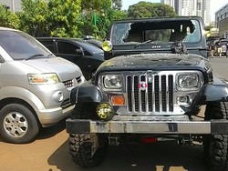 Ini Penampakan Jeep yang Rusak Akibat Sweeping di Senayan Dini Hari