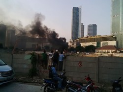 Bedeng di Lokasi Proyek Belakang Hotel Kempinski Terbakar