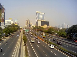 Jasa Marga Diminta Atasi Masalah dengan Pekerja yang Ancam Tutup Tol