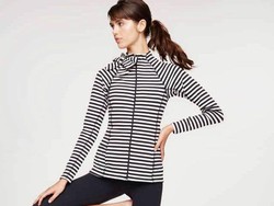 Kate Spade Rilis Koleksi Baju Olahraga