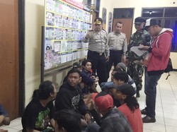 Nongkrong di Dekat Hotel Mulia, 19 Pemuda Diamankan Polsek Tanah Abang