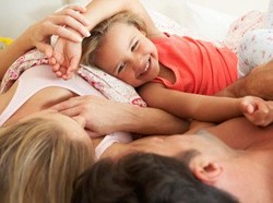 Ketika si Kecil Punya Teman Khayalan, Ini Manfaat yang Bisa Mereka Dapatkan