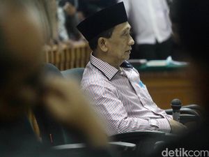 Sempat Dirawat di RS, Fuad Amin Sudah Kembali ke Sukamiskin Sempat Dirawat di RS, Fuad Amin Sudah Kembali ke Sukamiskin
