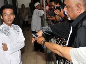 Robbi Abbas Laporkan Shinta Bachir atas Dugaan Pencemaran Nama Baik Robbi Abbas Laporkan Shinta Bachir atas Dugaan Pencemaran Nama Baik