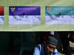 Survei Populi Center: Tiga Kartu Sakti Jadi Prestasi Menonjol Jokowi