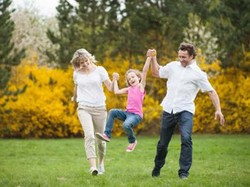 Tips Agar Anak Tak Kaget Bertemu Keluarga Jauh Saat Mudik