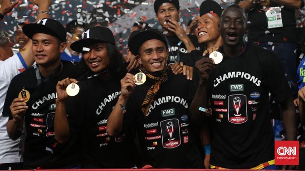 Makan Konate pernah merasakan gelar Piala Presiden bersama Persib Bandung.