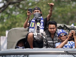 Soal Kandang Persib di Stadion GBLA, Gubernur Aher: Bobotoh Kudu Bageur