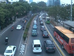 Kisah Karyawati di Kuningan yang Outingnya Dipercepat karena Demo 4 November