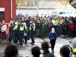 Bunuh 2 Orang di Sekolah Swedia, Pria Bertopeng Pengagum Hitler