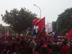 Demo Buruh Akhirnya Bubar, Lalin di Sekitar Istana Kembali Lancar