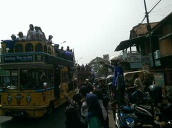Pawai Kemenangan Persib, Hindari jalan Asia Afrika Bandung