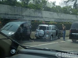 Awas Macet, Ada Kecelakaan Avanza dan Terios di Tol Sedyatmo Arah Bandara