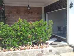 Kapuspen TNI: Dandim Sidoarjo Bertemu Arzetti di Hotel Bahas CSR