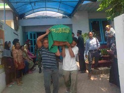 Jenazah Teridentifikasi, Korban Aris Munandar Dimakamkan di Blitar