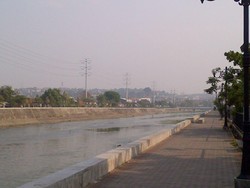 Fenomena Kabut Adveksi Masih Selimuti Semarang