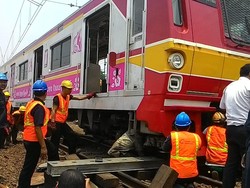 Rel Bengkok di Manggarai Selesai Diperbaiki, Kereta Siap Berangkat
