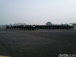 Pantau Kebakaran Hutan, Menkopolhukam Cs Berangkat ke Jambi