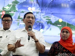 DPR Bentuk Pansus Karhutla, Luhut Fokus Penanganan Korban Asap