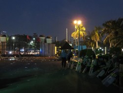 Demo di Depan DPR Bubar, Lalin Jl Gatot Soebroto Kembali Dibuka