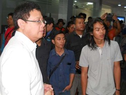 CCTV Pemantau Gunung Merapi Terganggu karena Dipasangi Bendera Pendaki