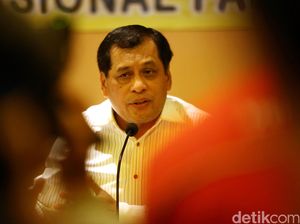 Nurdin Halid: Elektabilitas Golkar Merosot karena Kasus e-KTP Nurdin Halid: Elektabilitas Golkar Merosot karena Kasus e-KTP