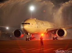 Ada Kendala Teknis, Garuda Tujuan Jakarta-Surabaya Delay 2,5 Jam