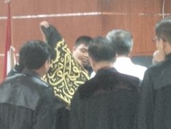 Potongan Kiswah Kabah di Kasus Suryadharma Ali Dilelang